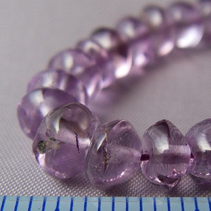 アメジスト,紫水晶,天然石ビーズ,天然石,レガーロ