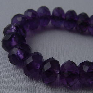 アメジスト,紫水晶,天然石ビーズ,天然石,レガーロ