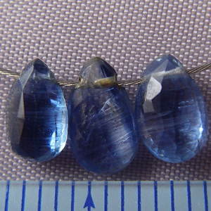 �J�C���i�C�g,�V�R�΃r�[�Y,���K�[��