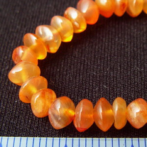 天然石ビーズ,カーネリアン,紅玉髄,レガーロ