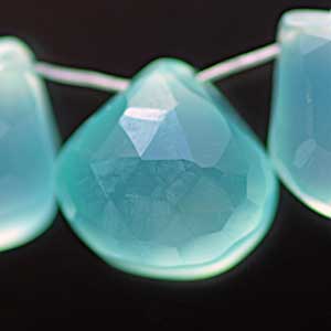 天然石ビーズ,カルセドニー,ピンクカルセドニー,アクアカルセドニー,青玉髄,レガーロ