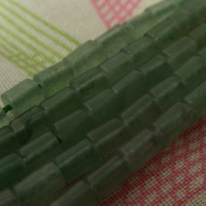 �A�x���`�������`�V�R�΃r�[�Y�E�p���[�X�g�[���̂��X�����K�[����